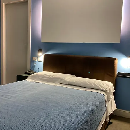 Calypso Hotel Milán