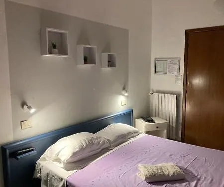 Calypso Hotel Milán