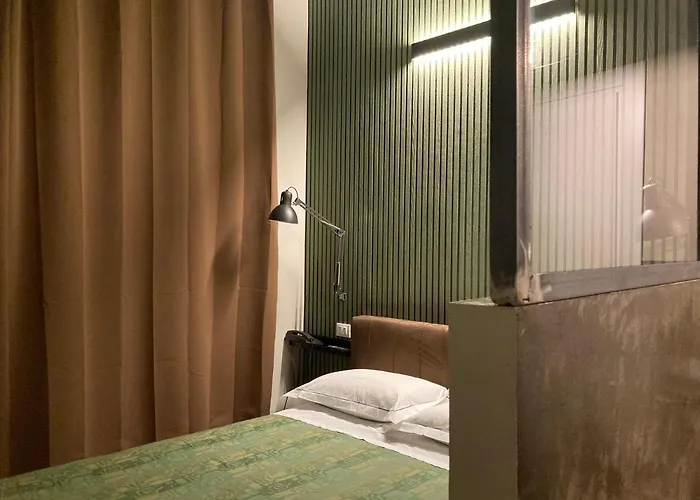 Calypso Hotel *